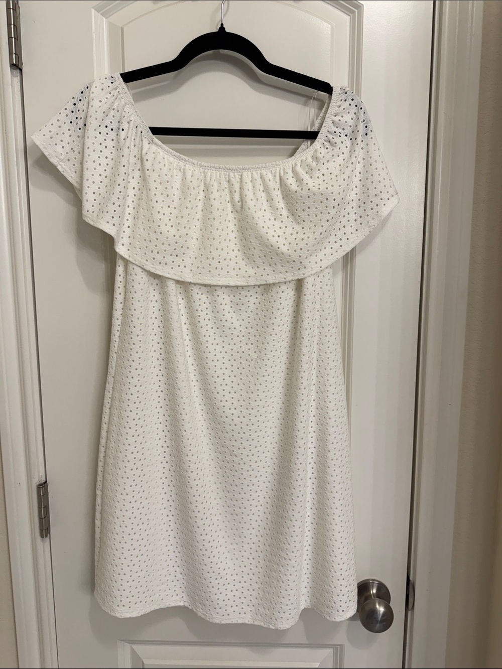 nine britton White Eyelet Off-Shoulder Mini Dress